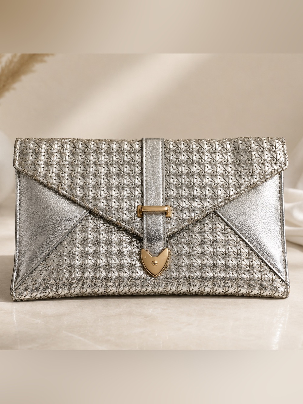 New Mystique vintage silver gold bag clutch